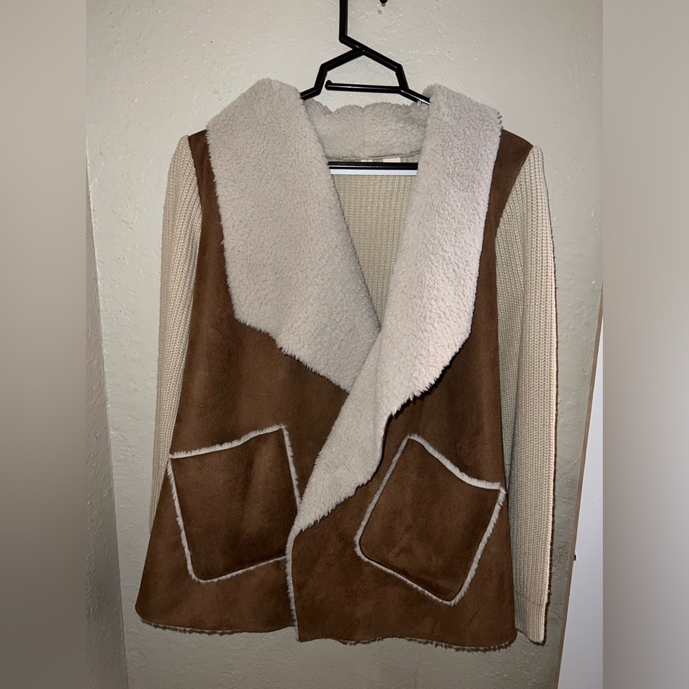 Brown cardigan (forgot the brand)